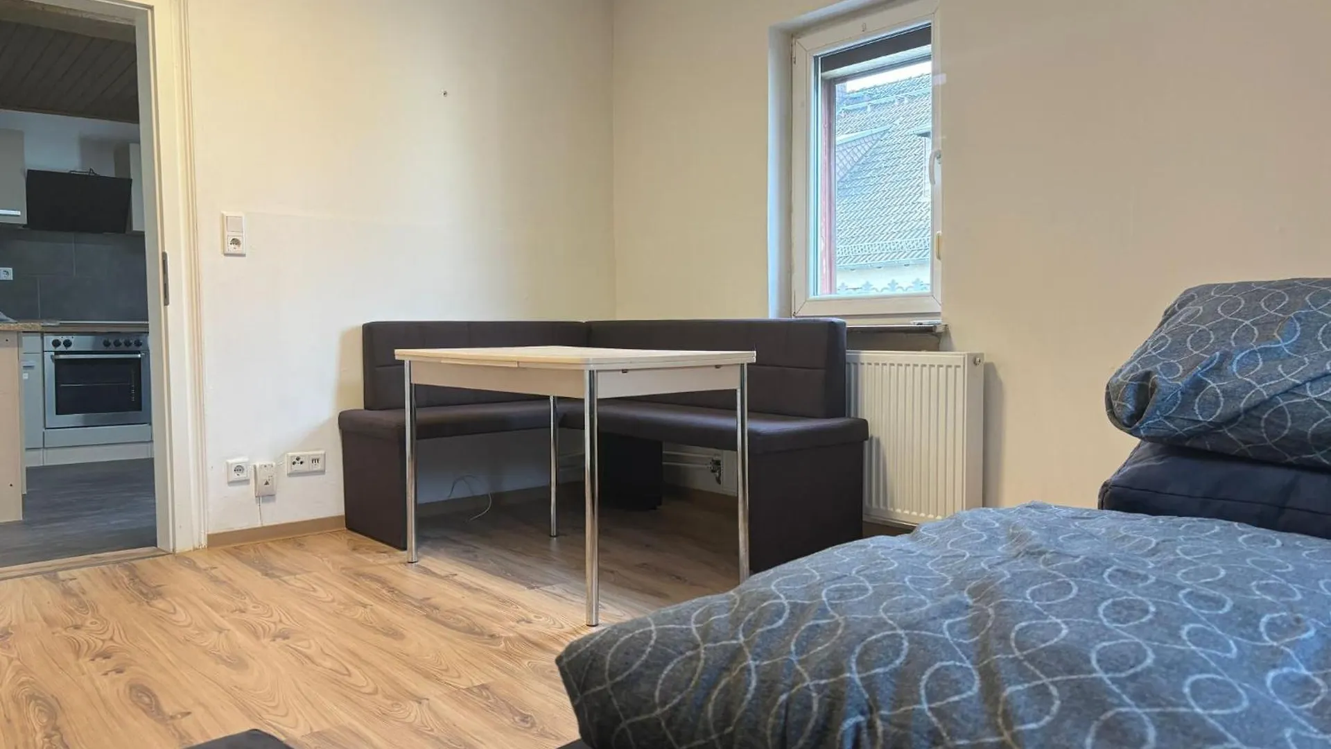 Apartment Neu-Isenburg 2 X Zimmerwohnung Dg Germany